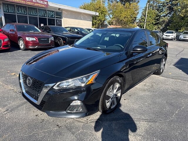 2020 Nissan Altima in Oregon, OH 43616 - 18079677