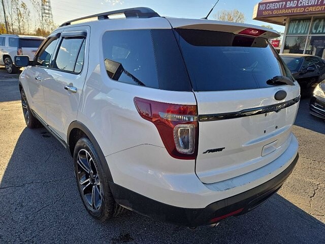 2013 Ford Explorer in Oregon, OH 43616 - 18079678 3