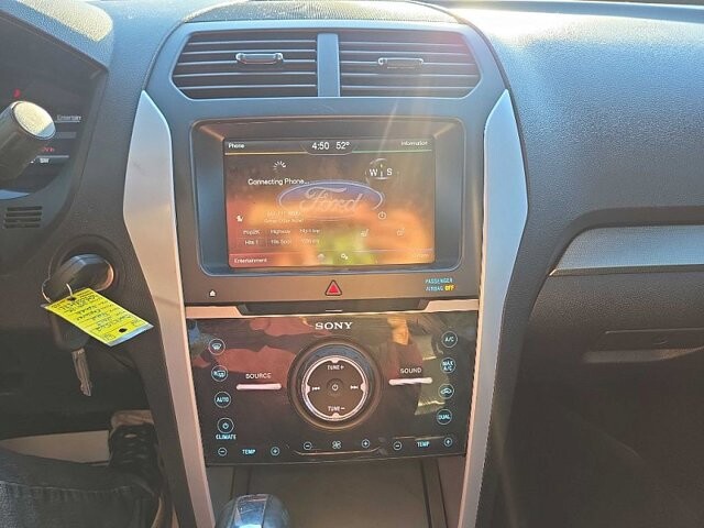 2013 Ford Explorer in Oregon, OH 43616 - 18079678 23