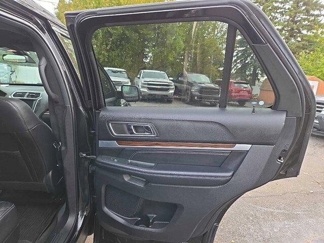 2018 Ford Explorer in Oregon, OH 43616 - 18079679 14