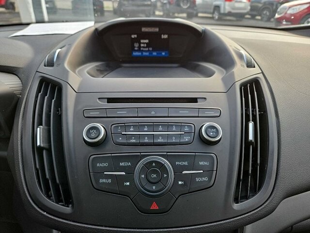 2017 Ford C-MAX in Oregon, OH 43616 - 18079680 22
