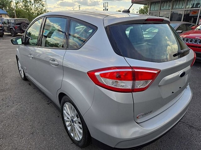 2017 Ford C-MAX in Oregon, OH 43616 - 18079680 3