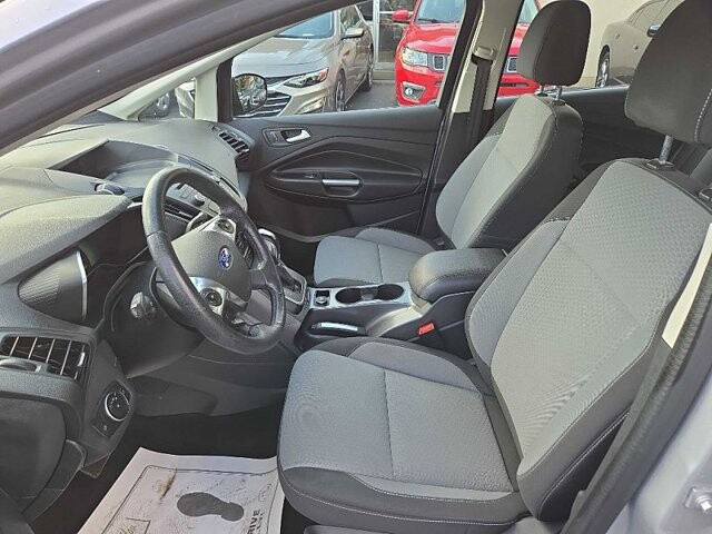 2017 Ford C-MAX in Oregon, OH 43616 - 18079680 10