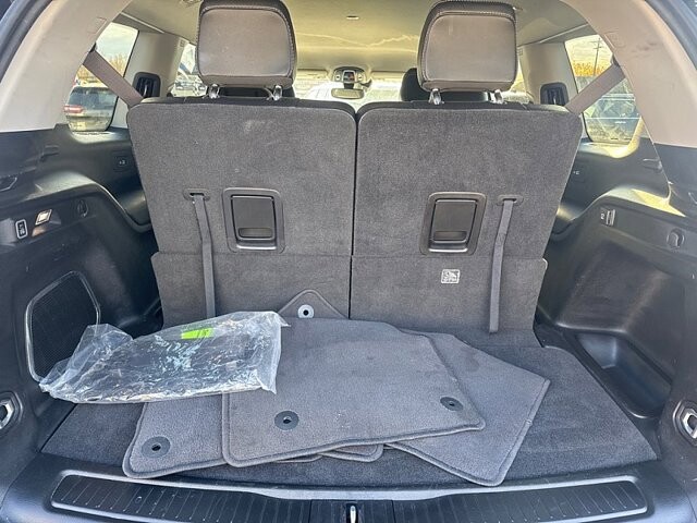 2022 Jeep Grand Cherokee L in Oregon, OH 43616 - 18079683 14