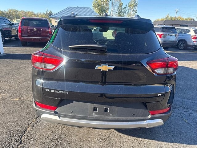 2021 Chevrolet TrailBlazer in Oregon, OH 43616 - 18079684 4