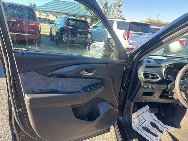 2021 Chevrolet TrailBlazer in Oregon, OH 43616 - 18079684 9