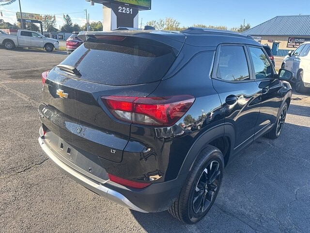 2021 Chevrolet TrailBlazer in Oregon, OH 43616 - 18079684 5