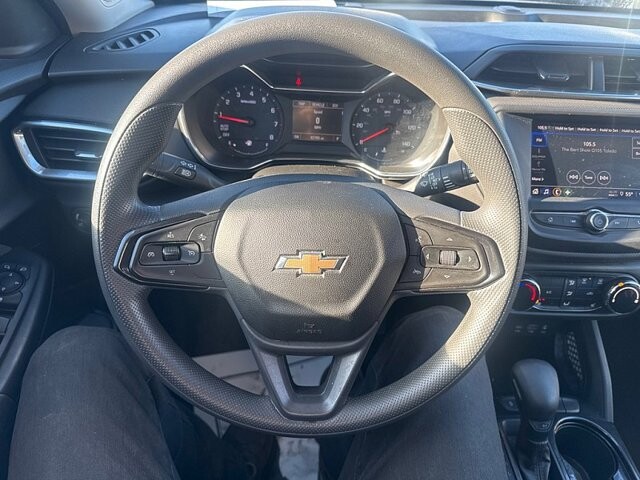 2021 Chevrolet TrailBlazer in Oregon, OH 43616 - 18079684 20