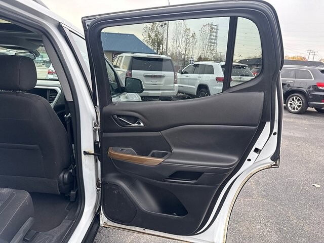 2020 GMC Acadia in Oregon, OH 43616 - 18079686 15