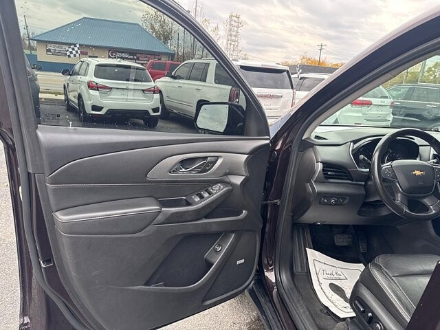 2020 Chevrolet Traverse in Oregon, OH 43616 - 18079687 9