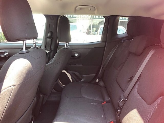 2017 Jeep Renegade in Oregon, OH 43616 - 18079689 12