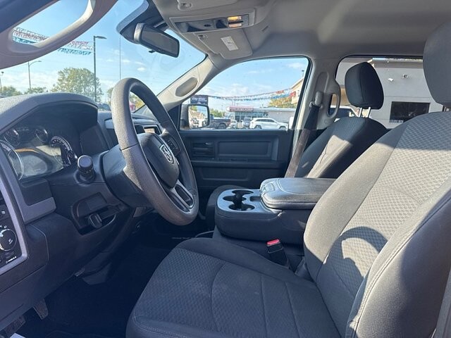 2019 RAM 1500 in Oregon, OH 43616 - 18079690 10