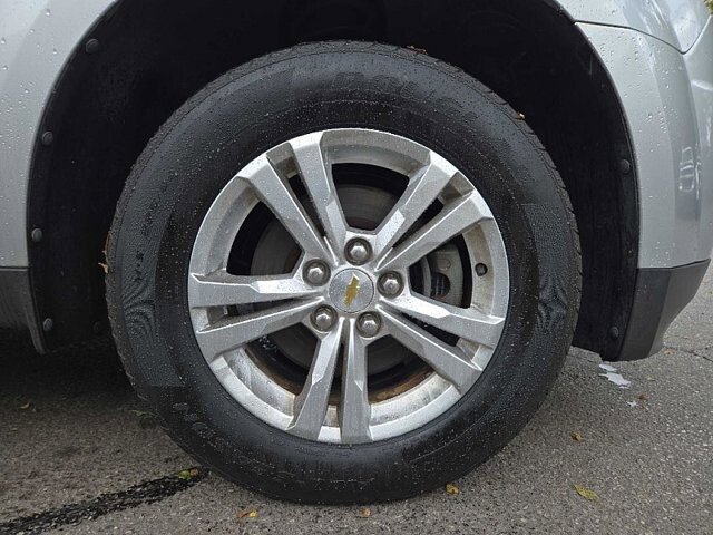 2011 Chevrolet Equinox in Oregon, OH 43616 - 18079691 18
