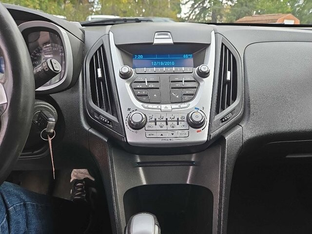 2011 Chevrolet Equinox in Oregon, OH 43616 - 18079691 21