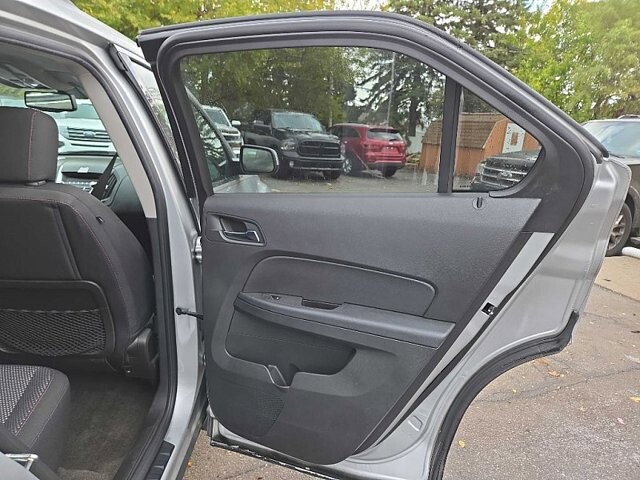 2011 Chevrolet Equinox in Oregon, OH 43616 - 18079691 14