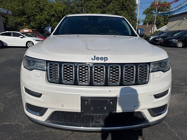 2017 Jeep Grand Cherokee in Oregon, OH 43616 - 18079693 8