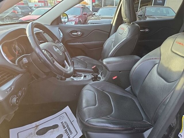 2015 Jeep Cherokee in Oregon, OH 43616 - 18079695 10