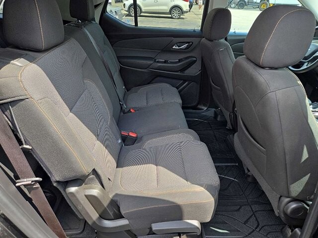 2021 Chevrolet Traverse in Oregon, OH 43616 - 18079704 16