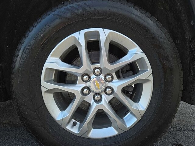 2021 Chevrolet Traverse in Oregon, OH 43616 - 18079704 20