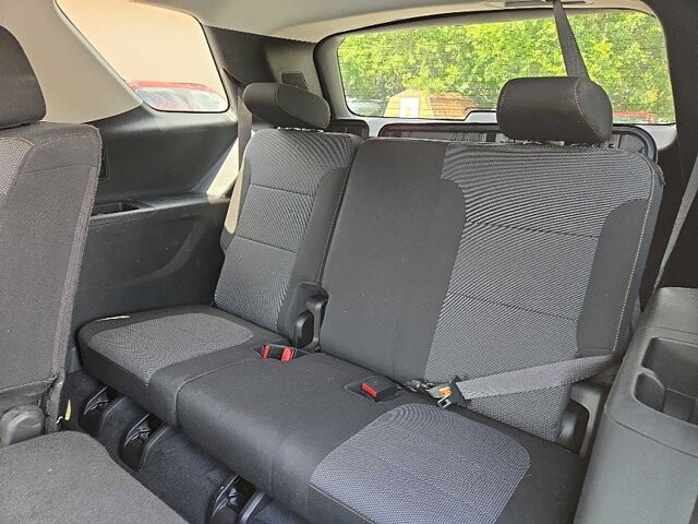 2021 Chevrolet Traverse in Oregon, OH 43616 - 18079704 13