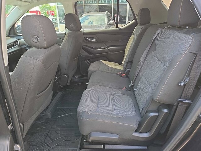 2021 Chevrolet Traverse in Oregon, OH 43616 - 18079704 12