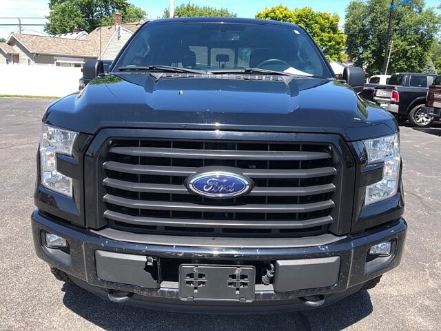 2016 Ford F150 in Oregon, OH 43616 - 18079706 8