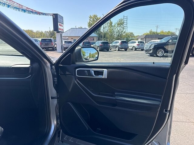 2020 Ford Explorer in Oregon, OH 43616 - 18079707 18