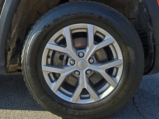 2021 Jeep Grand Cherokee L in Oregon, OH 43616 - 18079708 21