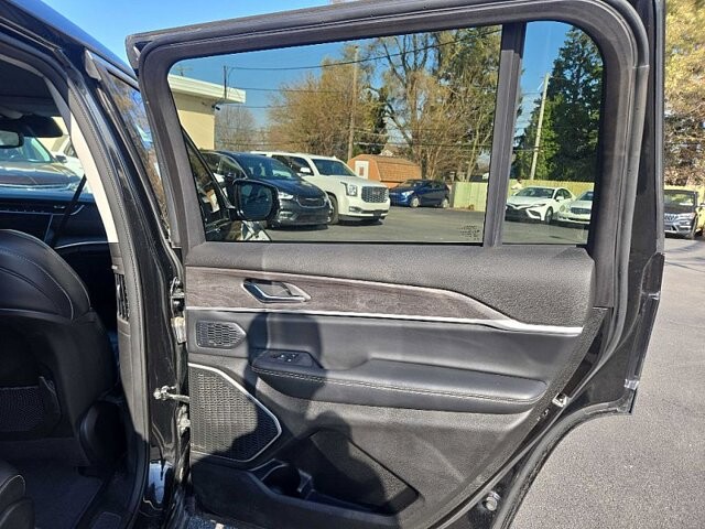 2021 Jeep Grand Cherokee L in Oregon, OH 43616 - 18079708 16