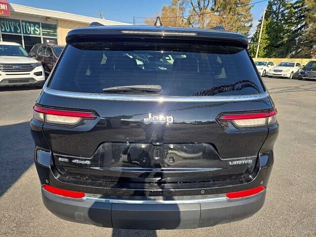 2021 Jeep Grand Cherokee L in Oregon, OH 43616 - 18079708 2
