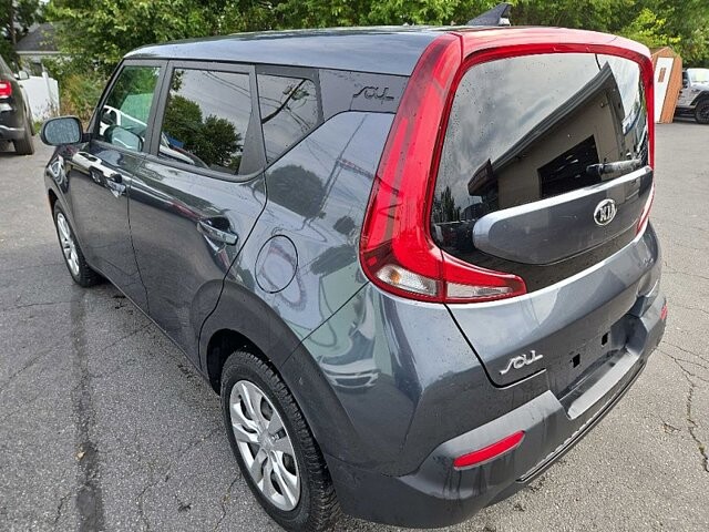 2021 Kia Soul in Oregon, OH 43616 - 18079710 3