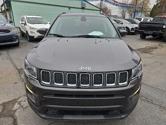 2020 Jeep Compass in Oregon, OH 43616 - 18079712 9