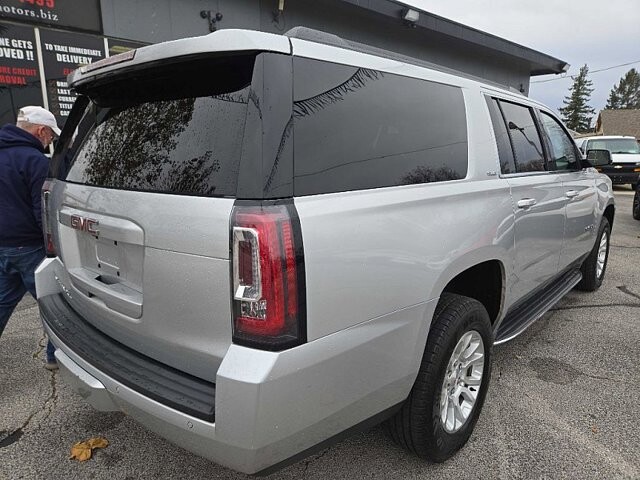 2015 GMC Yukon XL in Oregon, OH 43616 - 18079715