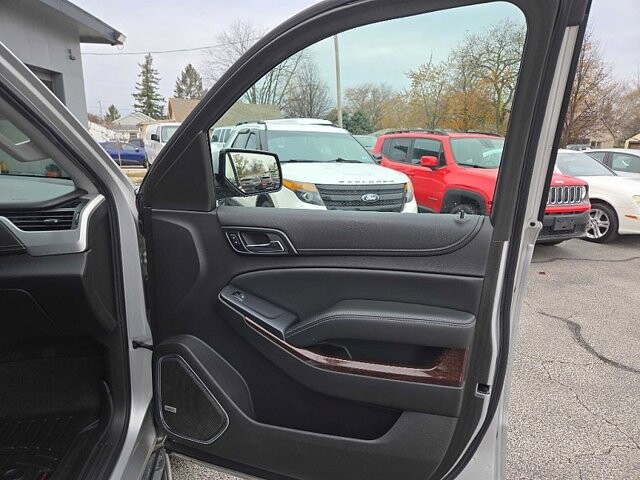 2015 GMC Yukon XL in Oregon, OH 43616 - 18079715 18