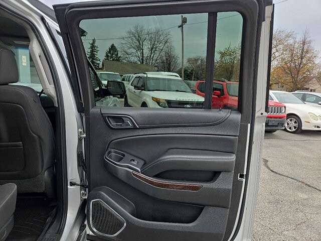 2015 GMC Yukon XL in Oregon, OH 43616 - 18079715 15