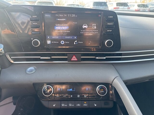 2021 Hyundai Elantra in Oregon, OH 43616 - 18079718 22