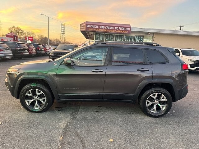 2016 Jeep Cherokee in Oregon, OH 43616 - 18079719 2