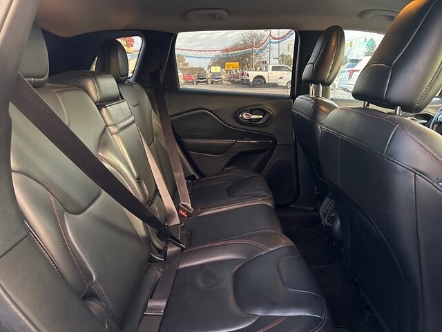 2016 Jeep Cherokee in Oregon, OH 43616 - 18079719 15