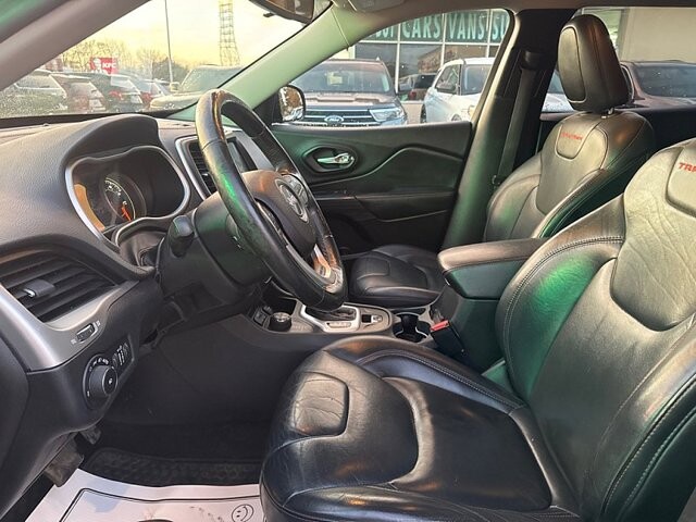 2016 Jeep Cherokee in Oregon, OH 43616 - 18079719 10