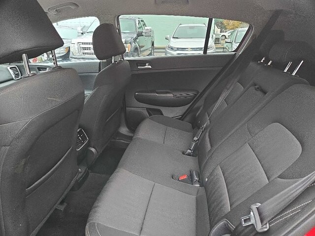 2019 Kia Sportage in Oregon, OH 43616 - 18079725 12