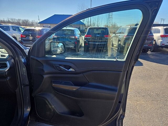 2019 GMC Acadia in Oregon, OH 43616 - 18079731 19