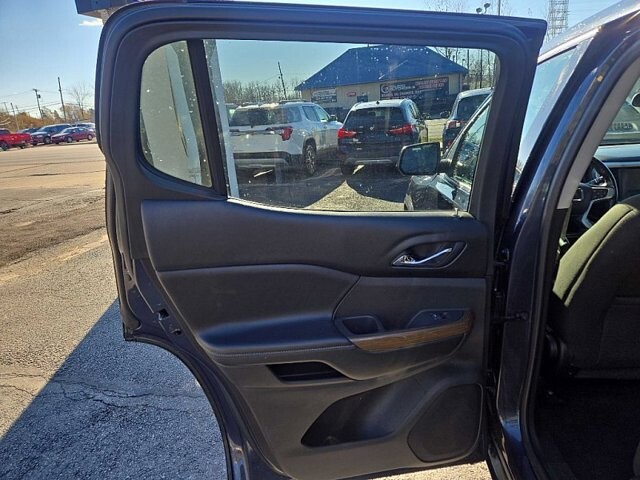 2019 GMC Acadia in Oregon, OH 43616 - 18079731 12