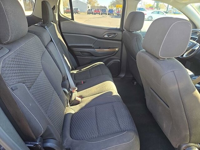 2019 GMC Acadia in Oregon, OH 43616 - 18079731 16