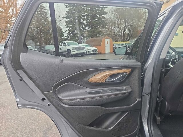 2019 GMC Terrain in Oregon, OH 43616 - 18079733 11