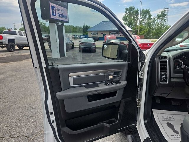 2019 RAM 1500 in Oregon, OH 43616 - 18079734 7