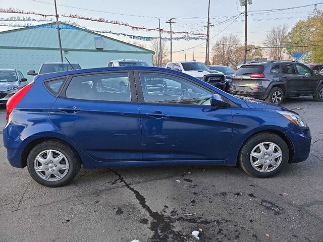2017 Hyundai Accent in Oregon, OH 43616 - 18079735 6
