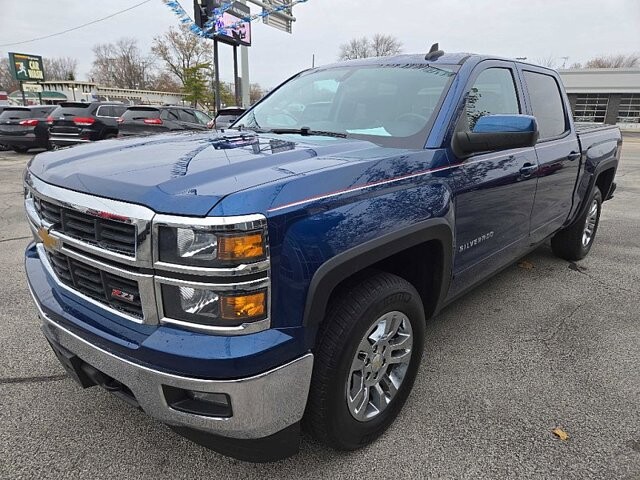 2015 Chevrolet Silverado 1500 in Oregon, OH 43616 - 18079737 3