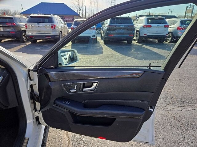 2014 Mercedes-Benz E 350 in Oregon, OH 43616 - 18079746 16