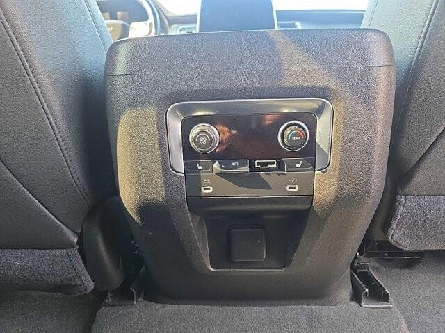 2021 Chevrolet Tahoe in Oregon, OH 43616 - 18079747 17