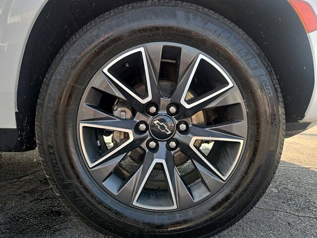 2021 Chevrolet Tahoe in Oregon, OH 43616 - 18079747 21